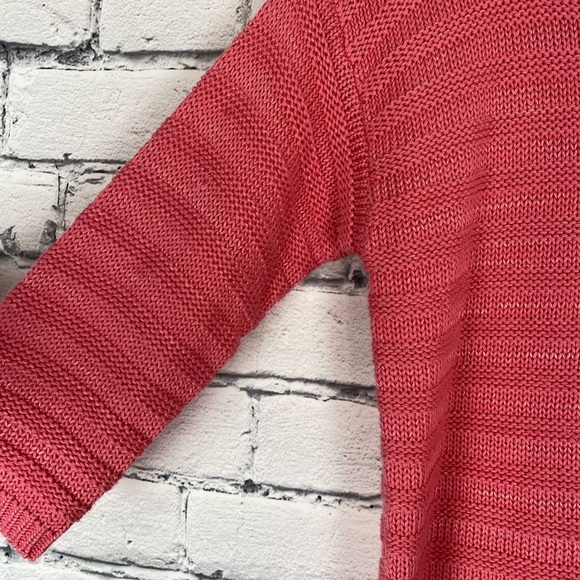 Chicos Pink Crewneck Sweater size Large - Picture 9 of 10